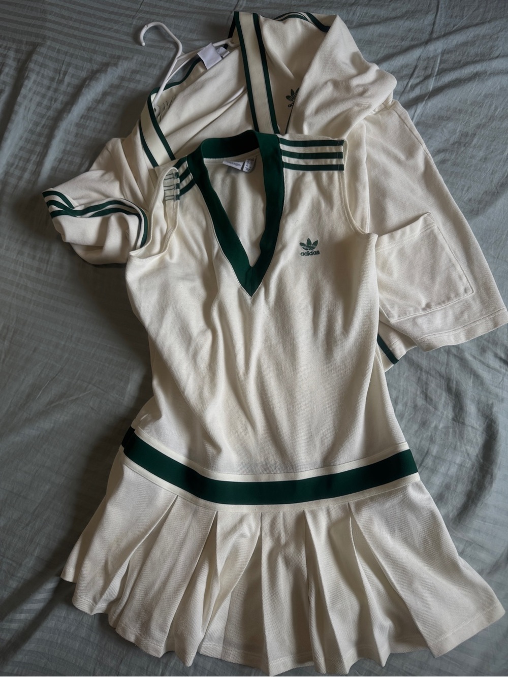 SET of Adidas tennis Luxe Cardigan + Dress off white S/M - Picture 7 of 12